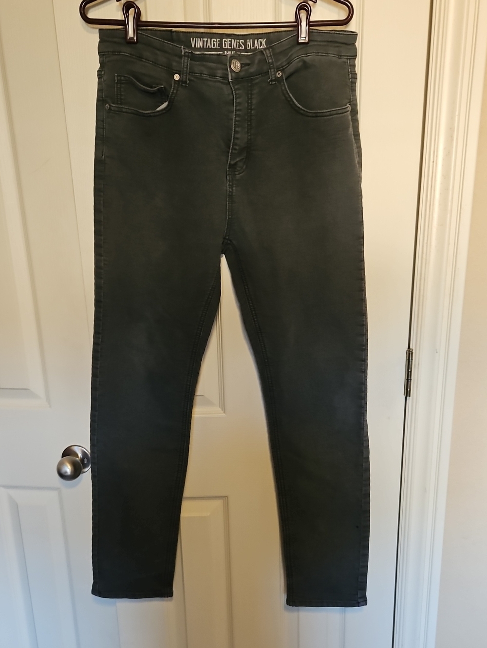 Men's Dark Black Jeans
